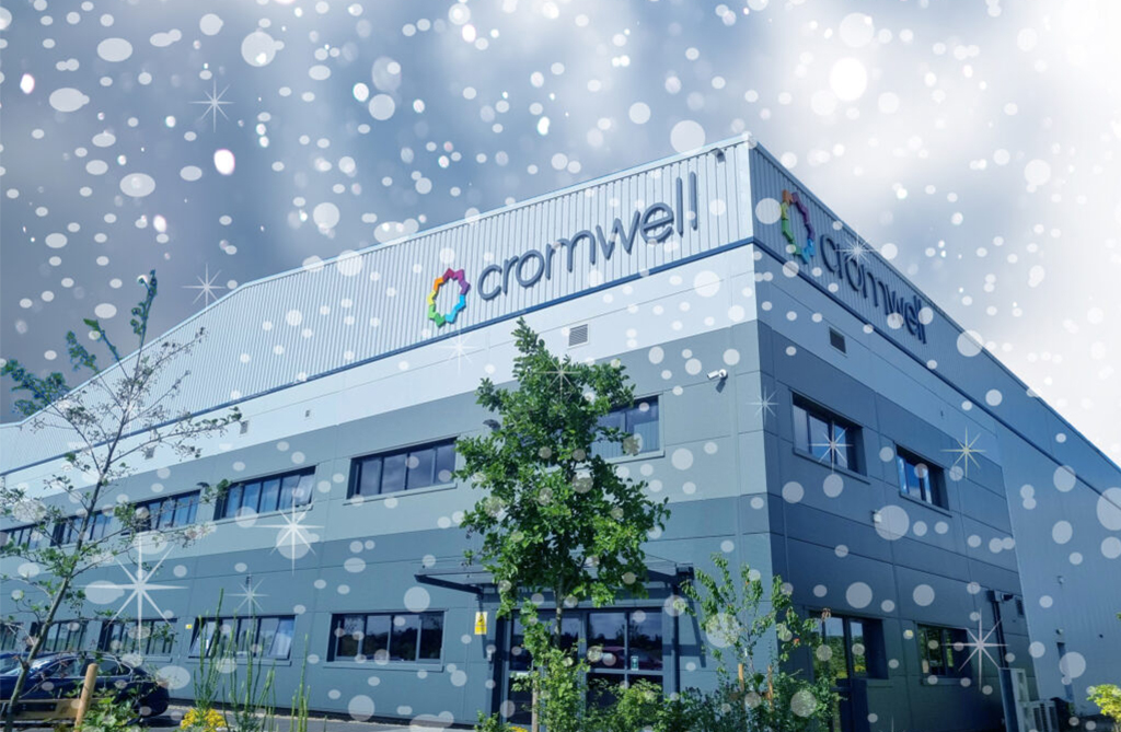 Cromwell Polythene - Winter Banner - 01977 686868